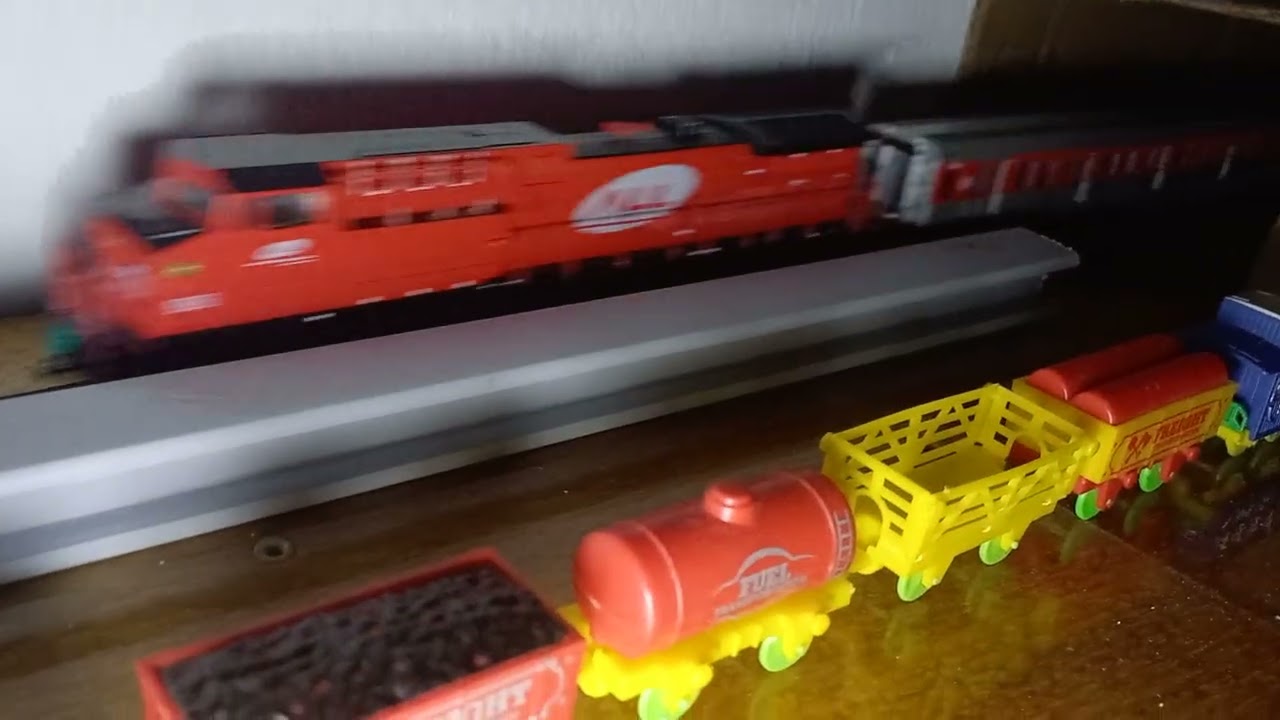 Boa noite trem nortuno  de carga  🚂