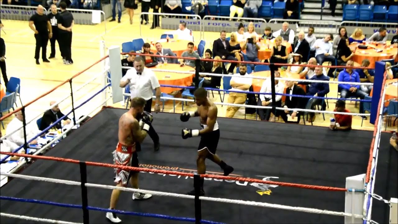 BOXING : DENZIL BROWNE VS MITCH MITCHELL HIGHLIGHTS