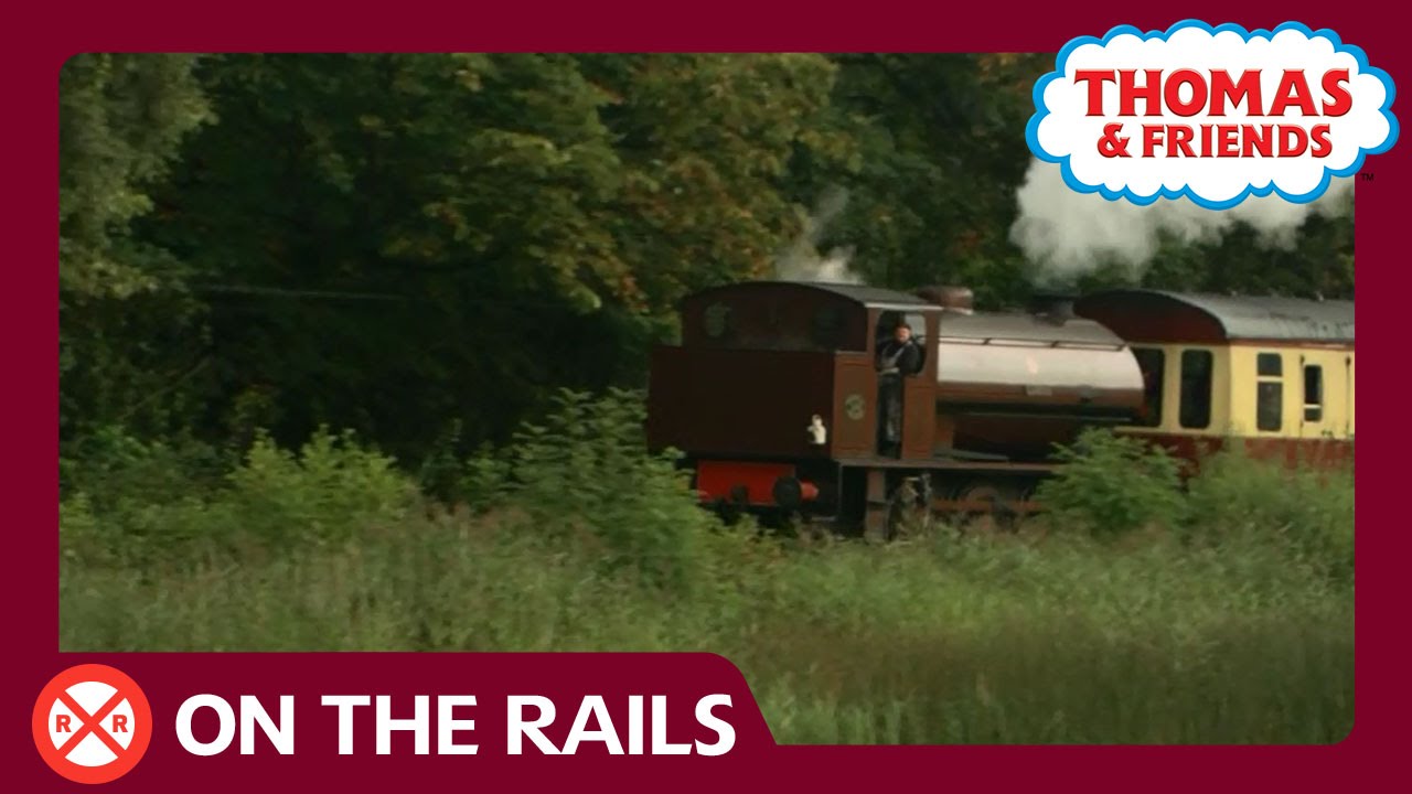 Going Backwards | On The Rails | Thomas & Friends