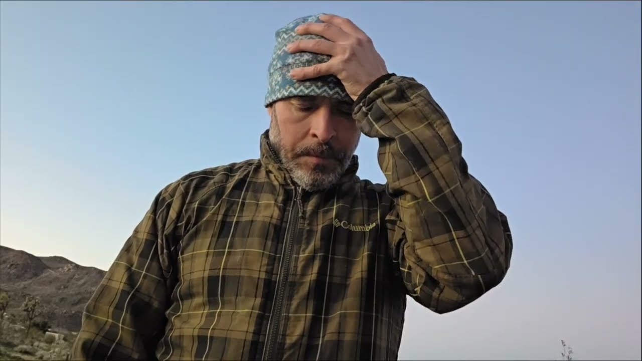 Гас сбежал на Радужный мост.