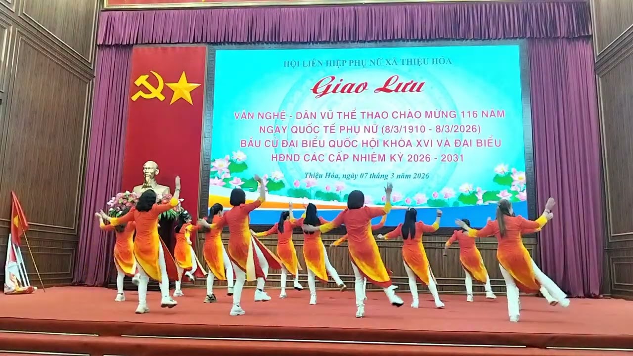 Vẻ vang phụ nữ Việt Nam,clbThiệu nguyên hoa mai 