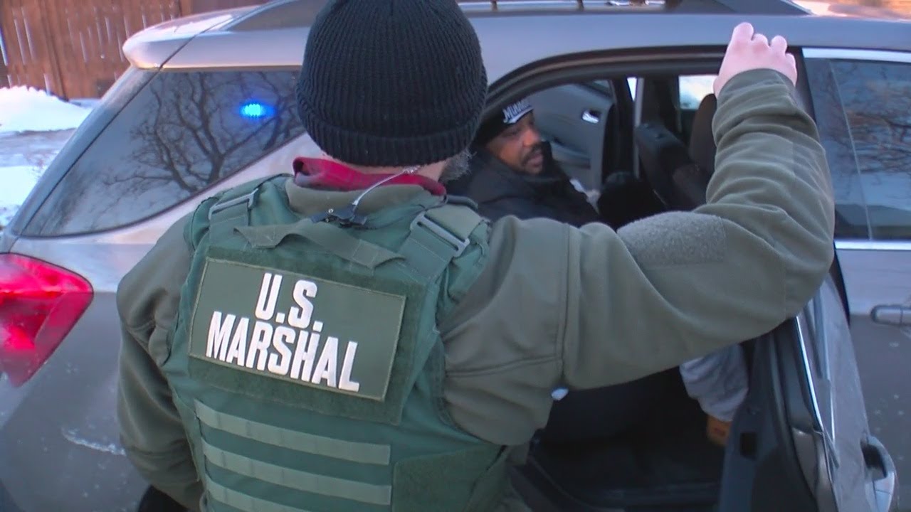 U.S. Marshals Work To Capture Violent Fugitives Before Super Bowl