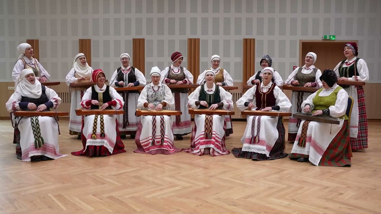 Anykščių KC tradicinių kanklių ansamblis ,,Laumakė