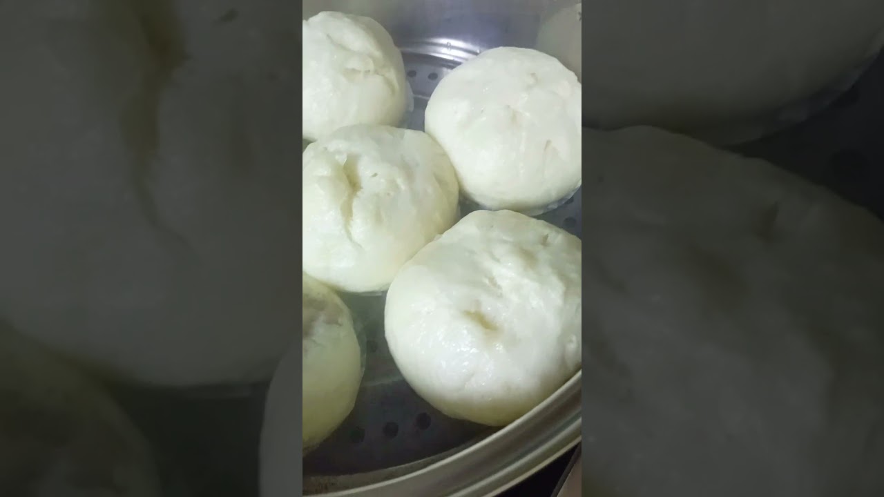 Steamed beed buns 🤤...