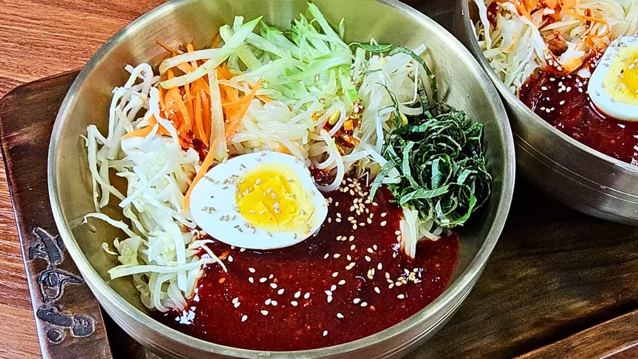 입소문 탄 기가 막힌 쫄면 양념장! 매콤달콤 쫄깃한 쫄면, 집에서도 이렇게 드세요#쫄면양념장 #매콤달콤 #집밥레시피