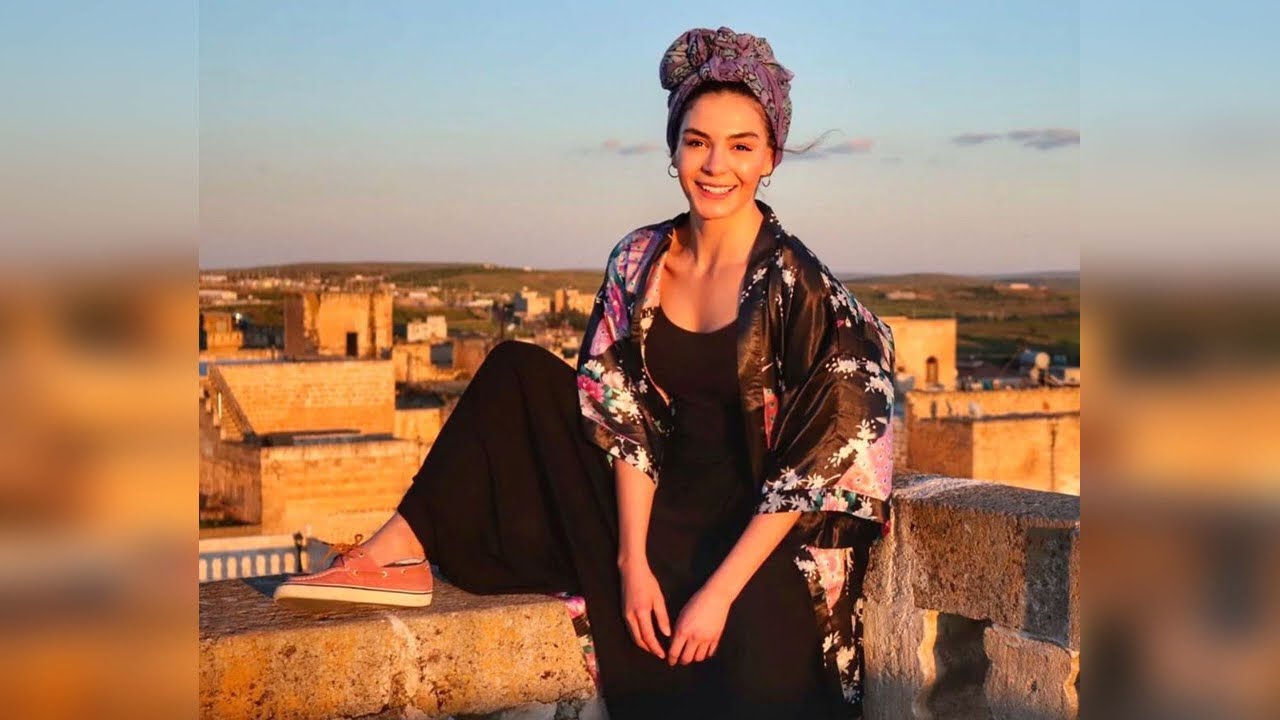 Ebru & Akin   Marriage Burnout!