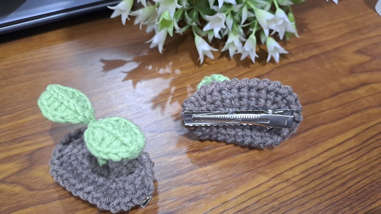#76 Crochet easy cute Leaf Sprout Hair clip pin 🌱🌱
