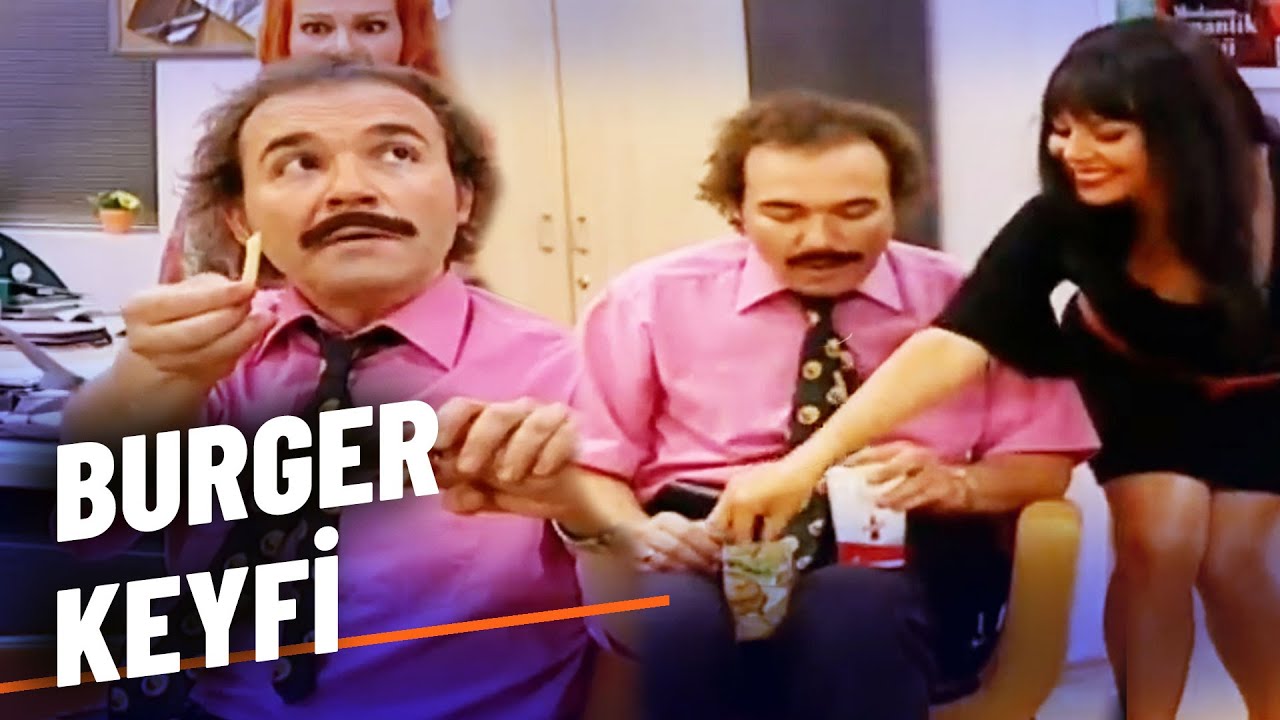 Arkadaşlarla Öğle Molasında Burger Keyfi 🍔