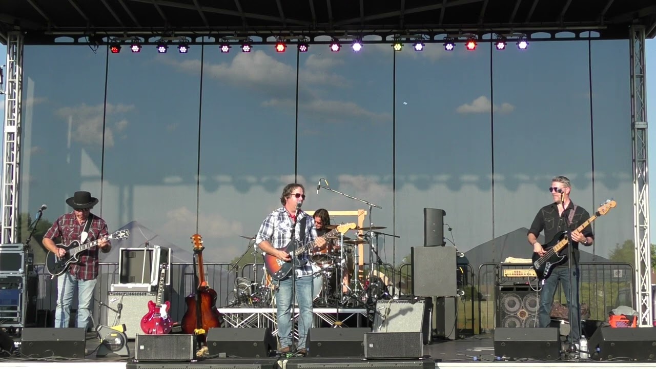 Creedence Revived Tribute Band  S1990004