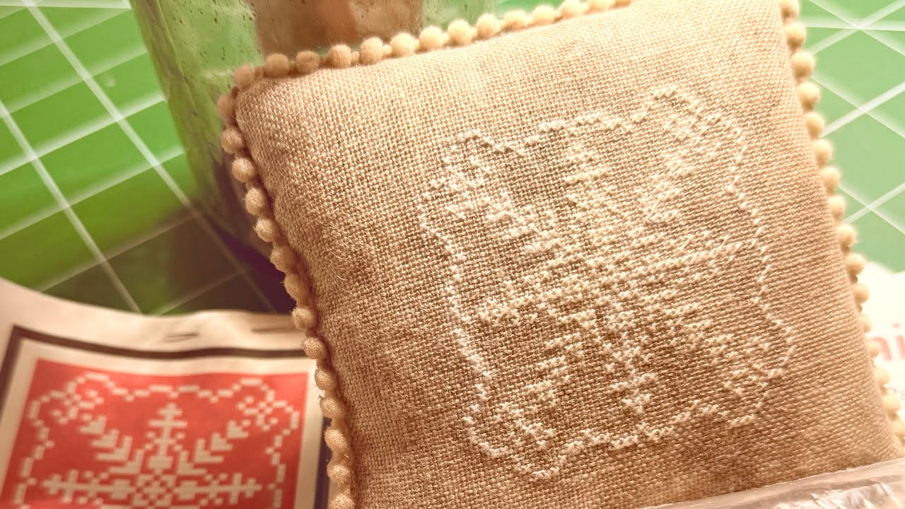 Flosstube Tutorial Special Edition: Learn how to antique your cross stitch
