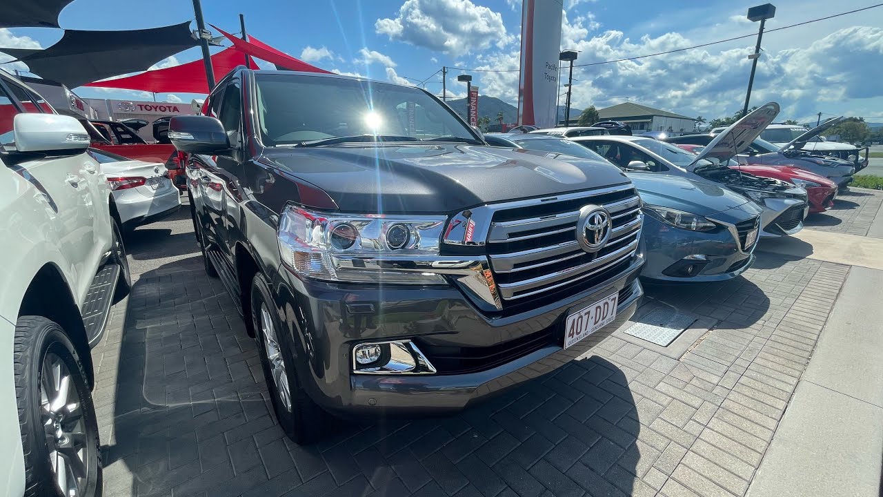 2020 Toyota Land Cruiser VX 200 Series