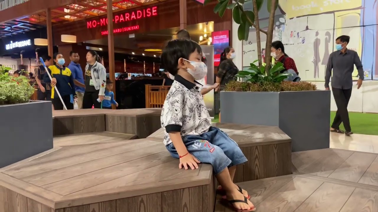 Happy Kids at AEON3