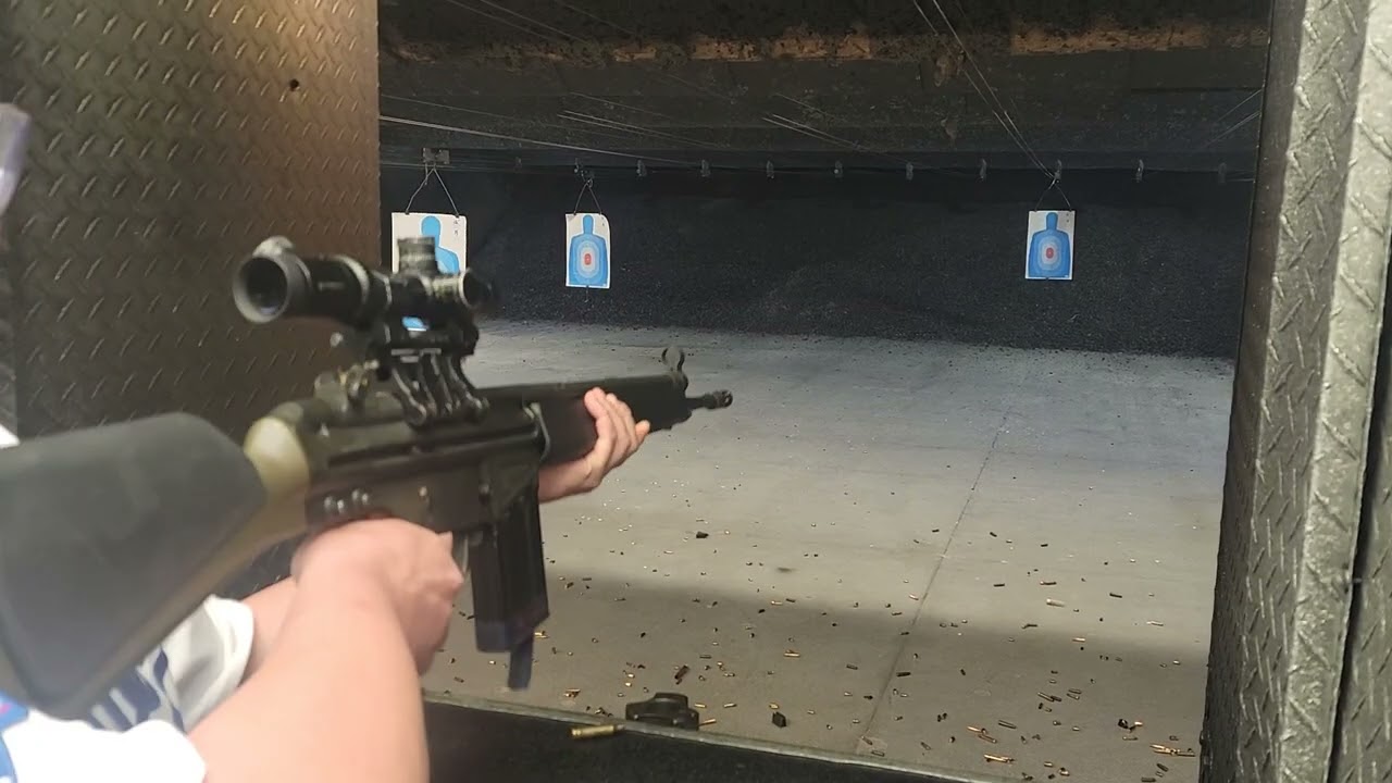 H&K SR9
