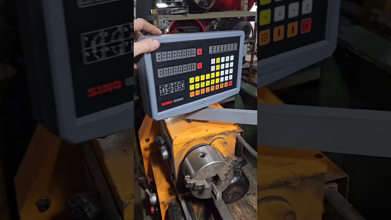 Tablero DIGITAL en torno CHINO. Parte 1   #torneria #torneriabigote #tornochino  #industrial #taller