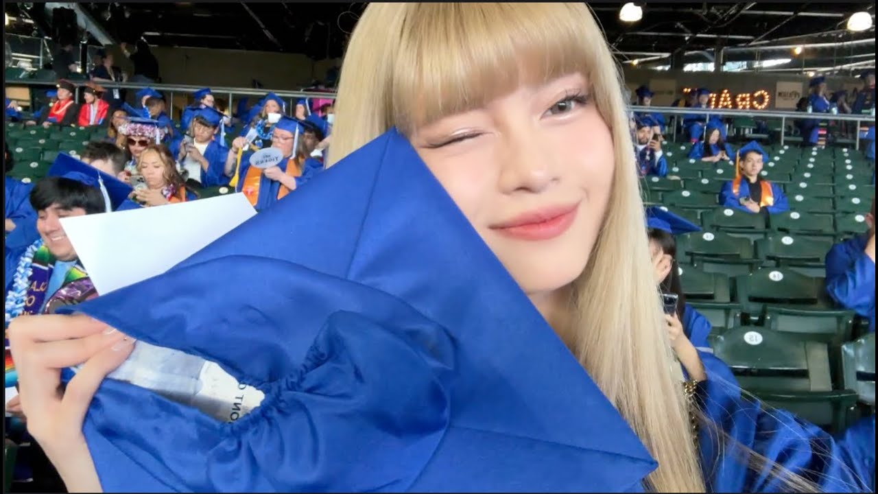 Vlog 自己回美國參加千人畢業典禮！🎓Seattle College Grad Ep.2里程｜禮成
