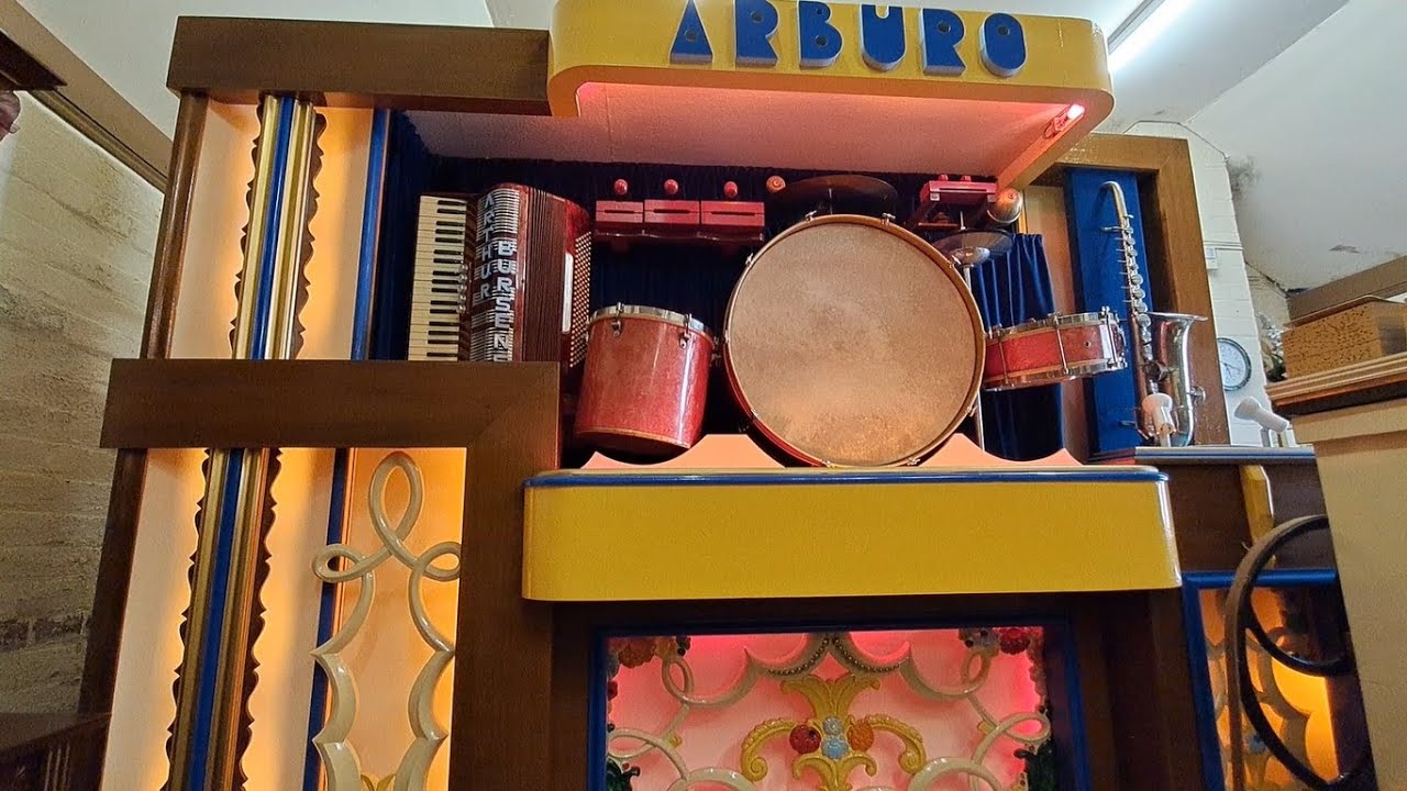 88 keyless Arburo dance organ