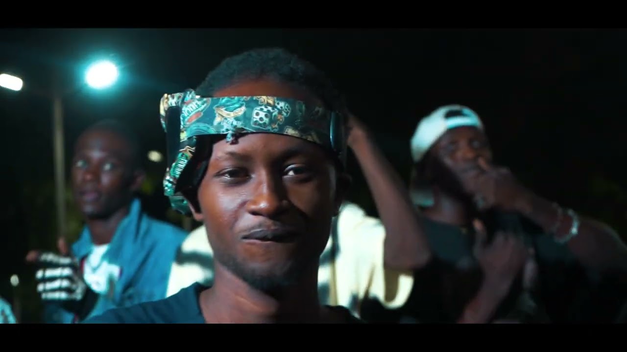 C4 pap 7 bonsoir prod by zenne @Yatt-boy34