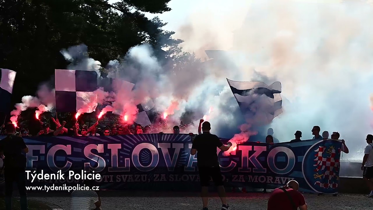 BEZPEČNOSTNÍ OPATŘENÍ SLOVÁCKO x LOKOMOTIV PLOVDIV