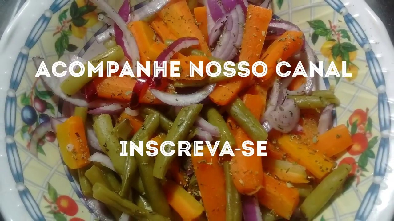 Salada de vagem e cenoura no vapor