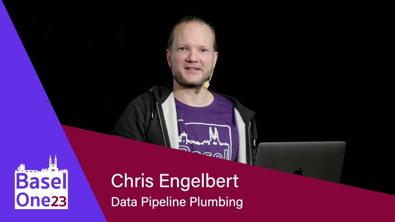 Data Pipeline Plumbing (Chris Engelbert)