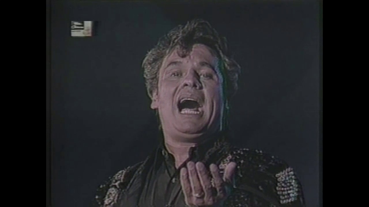 Juan Gabriel en Venezuela 1991 / Porque Negar