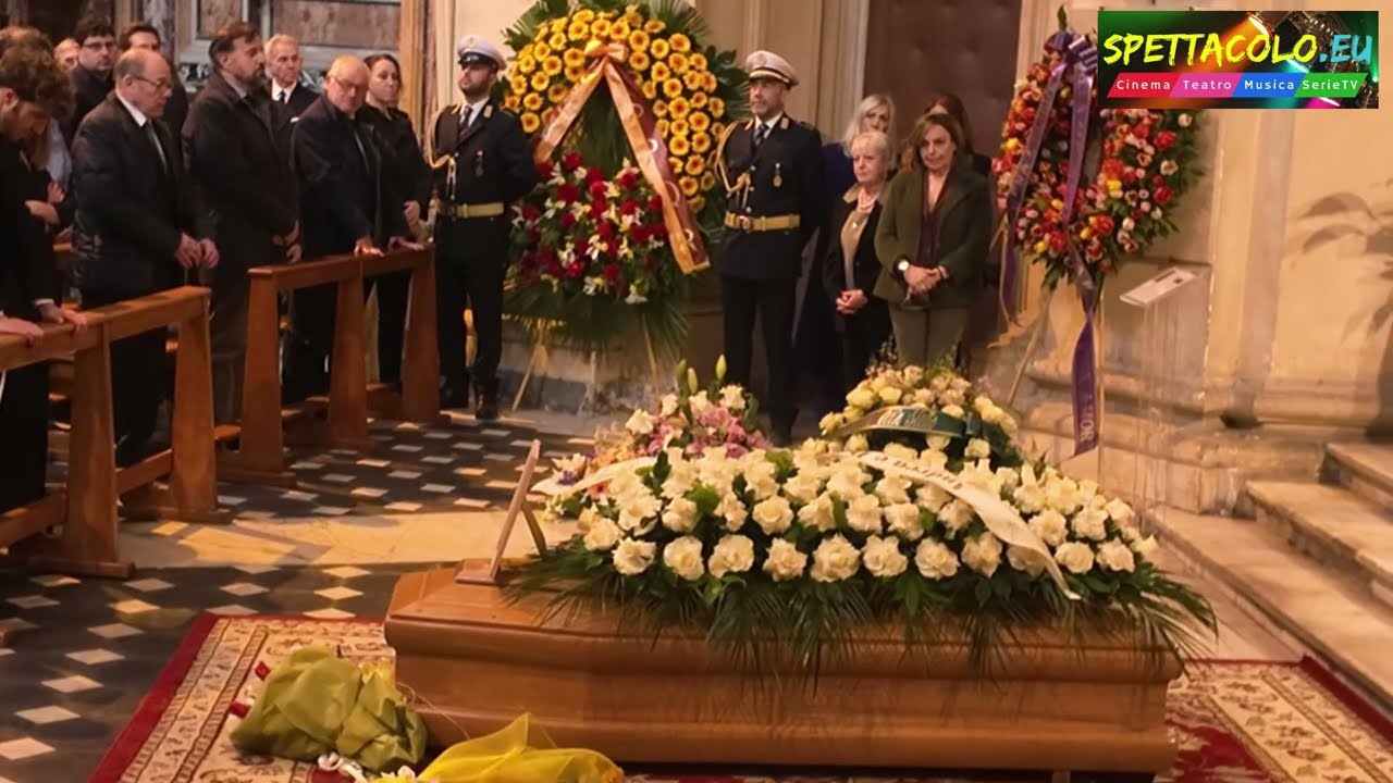 Funerali Eleonora Giorgi: momenti salienti con Paolo Ciavarro, Andrea Rizzoli, Carlo Verdone