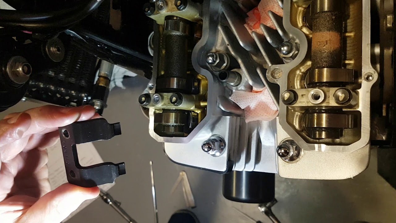 XJR1300  Valve Shim Removal