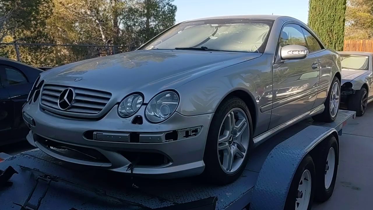 Изношенный Mercedes-Benz CL55 AMG 2003 года! Установлена ​​подвеска ABC! Передняя часть кузова в ...
