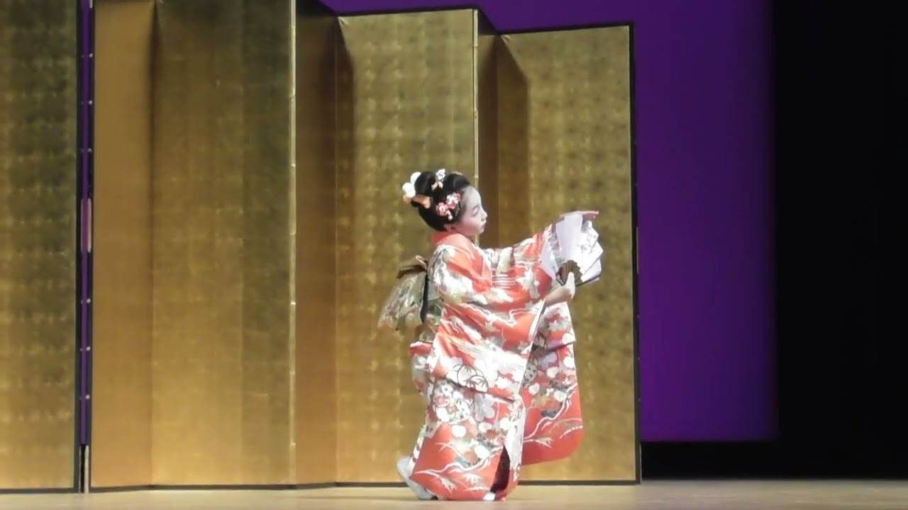 藤の花　雁宿ホール