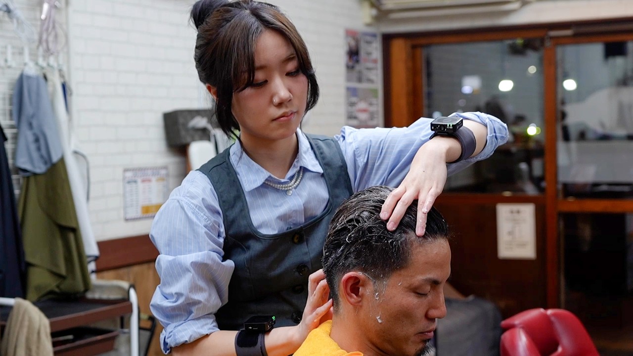 Relaxing Full-Course Treatment by a Female Barber in Training | Shampoo, Massage, Ear Cleaning,