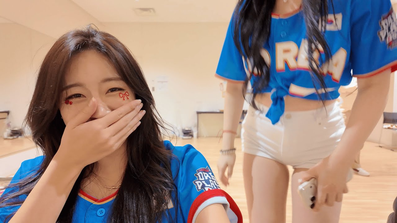 한국 치어리더들이 일본에 가서 눈물을 흘릴수 밖에 없던 이유