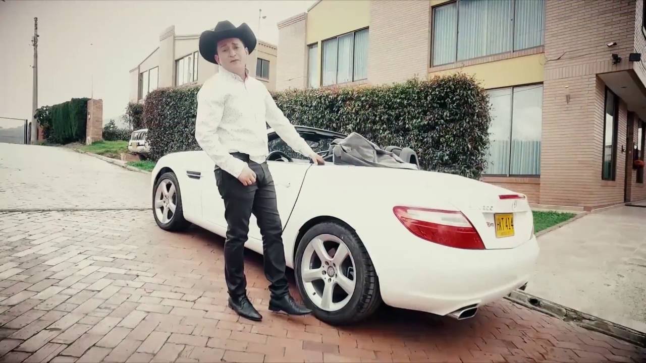 Freddy Burbano - Monoton&iacute;a | V&iacute;deo Oficial