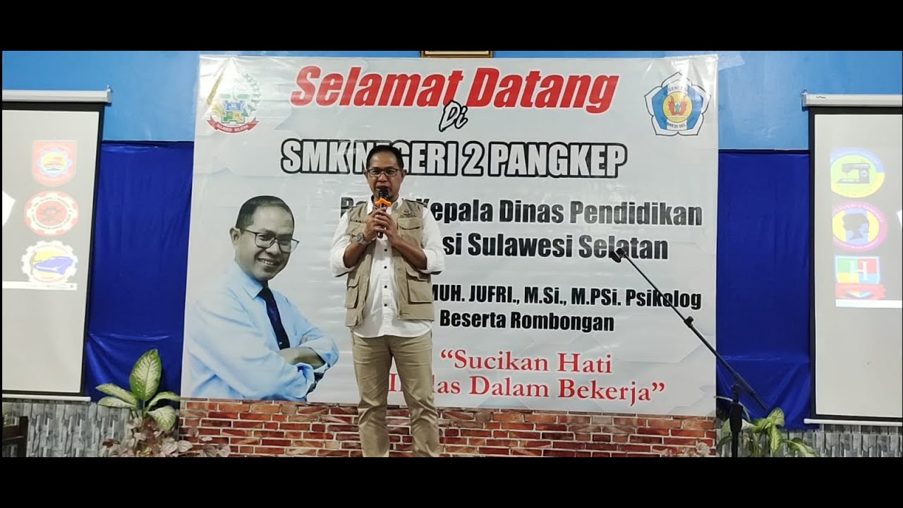 MENGUNJUNGI 3 SMK BLUD DI 3 DAERAH