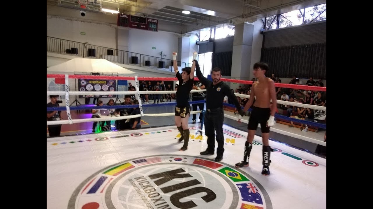 Joshua Campeón Supreme Kickboxing K1 Juvenil 50kg