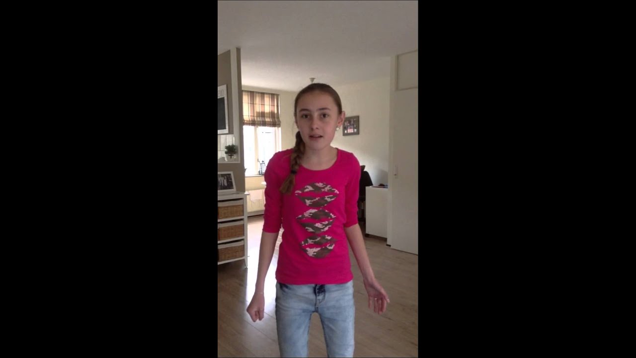 Britney de Looff - She Wolf The Voice Kids 4