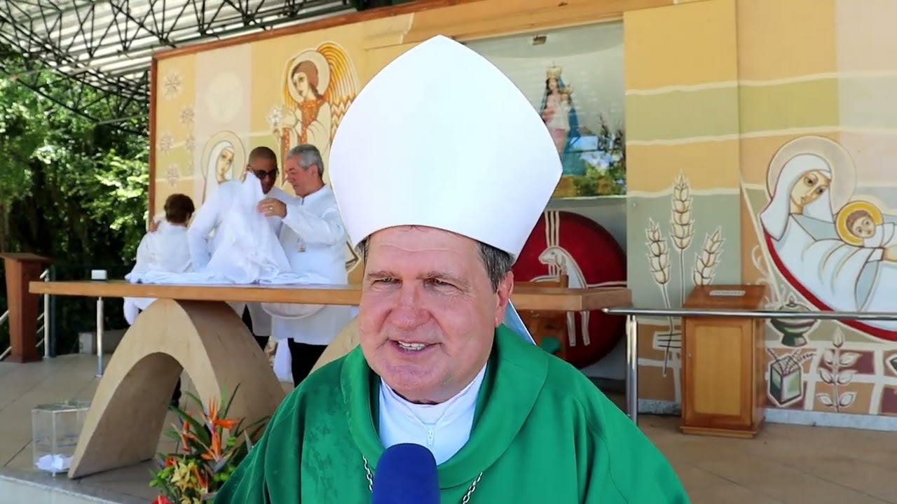 Arcebispo de Vitória Dom Ângelo Mezzari visita e preside Missa no Convento