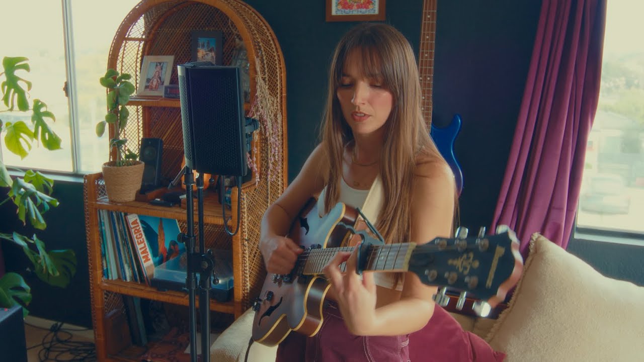 Dawn of Jayne | Frogtown (2025 Tiny Desk Entry)