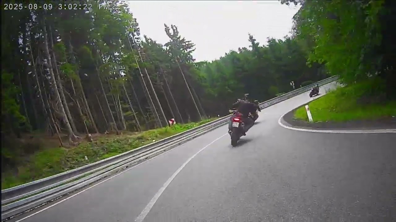 Jeschken Spaß abfahrt mit meinem Kymco AK550 Premium