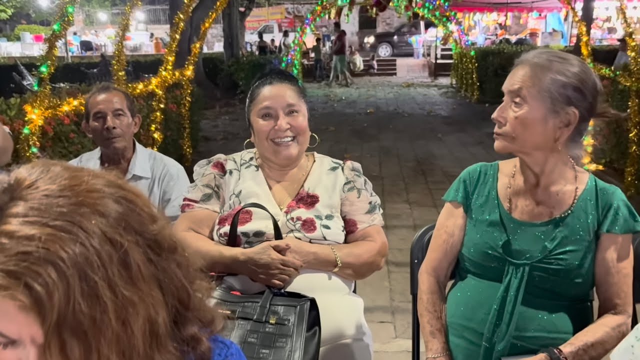 NOS FUIMOS TODAS AL BAILE 💃 + SE PUSO BUENO + ASÍ BAILO  MI MAMÁ 