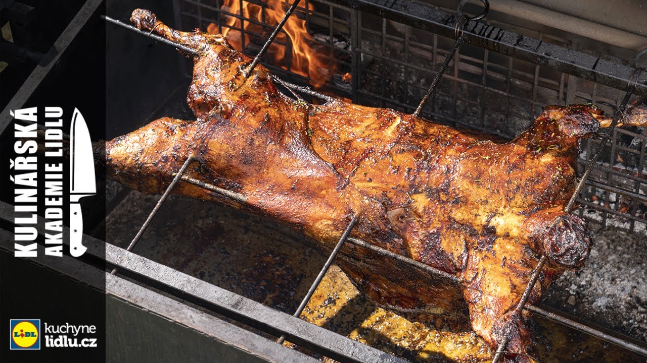 Celé pečené jehně na grilu - Roman Paulus - Kulinářská Akademie Lidlu