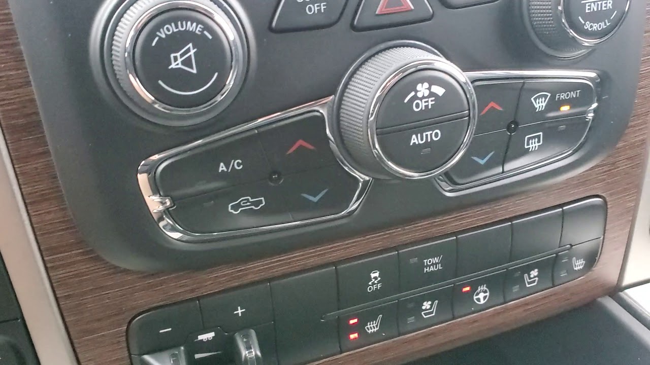 2019 Ram 1500 Laramie Crew Cab EcoDiesel