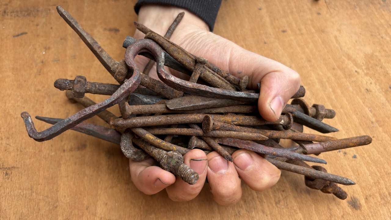 Forging the TRASHMASCUS Knife