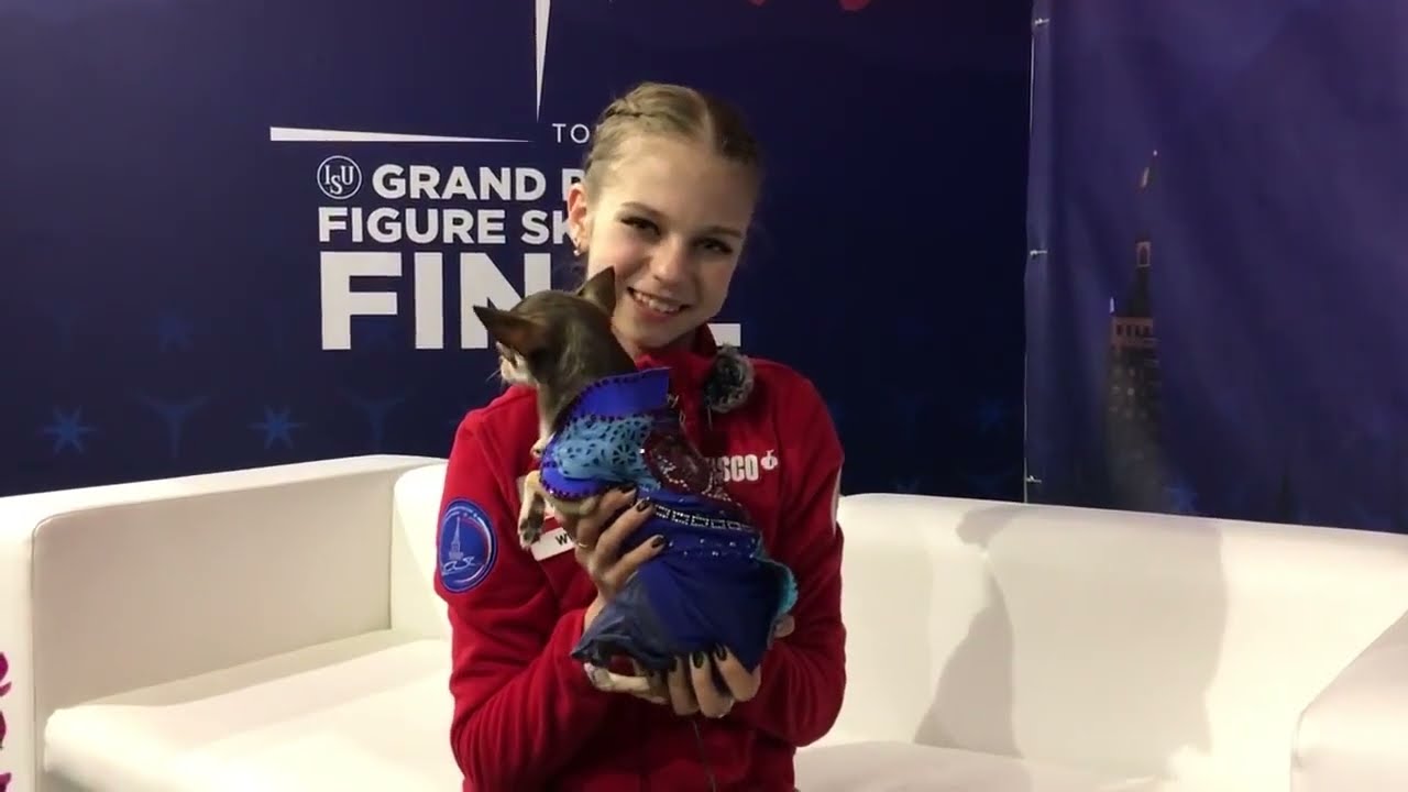 Alexandra Trusova Champion smile