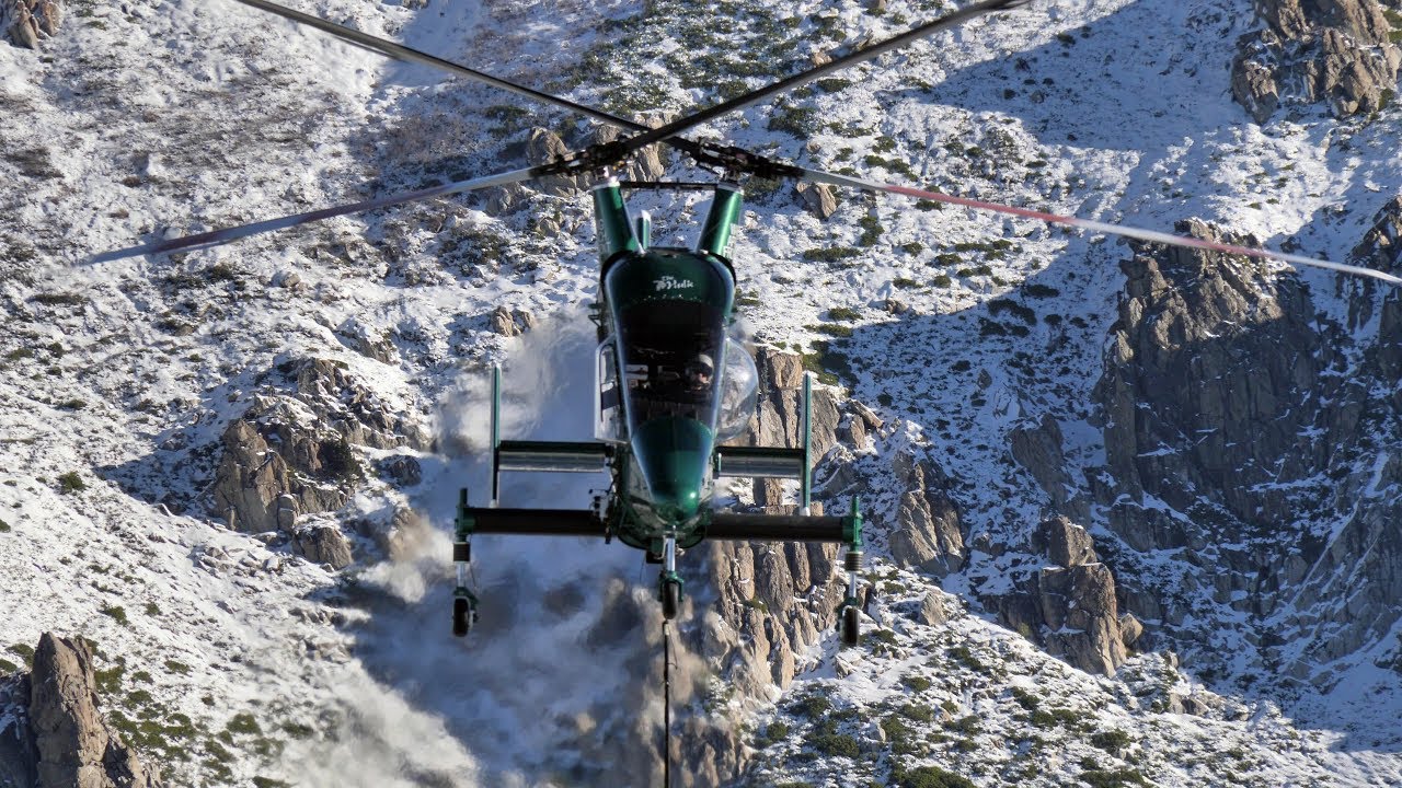 Bear Valley Mountain - Helicopter Chairlift Installation