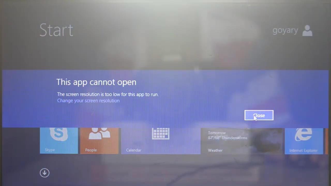 How To Run Windows 8.1 Metro Applications in Low Resolution Display Laptop