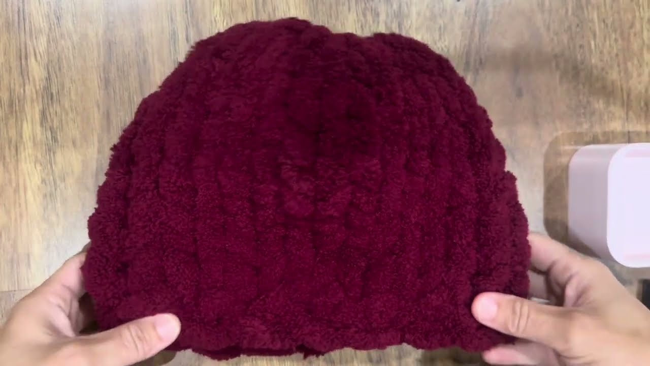 How to/ DIY Hand knit chunky knit beanie tutorial / Chenille yarn 