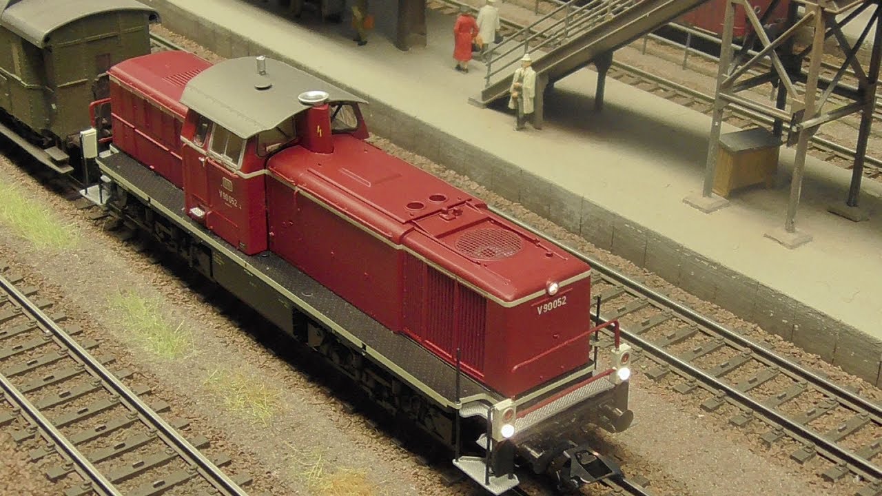 Modellbahn Wilstein: Brawa V90 052 mit Übergabe
