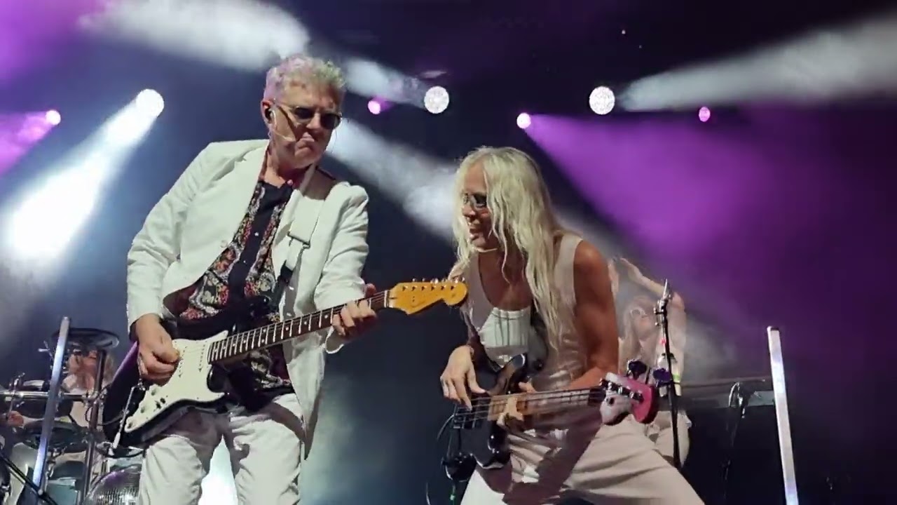 Thompson Twins' Tom Bailey (ft. Nick Beggs) - Hold Me Now LONDON 17.5.24