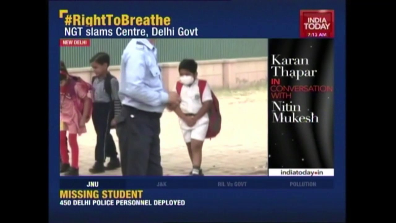Schools Reamain Closed As Delhi Battles Worst Smog In 17 Years