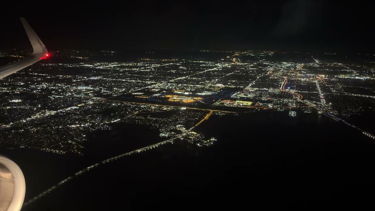 American Airlines Airbus A321-231 Landing in Tampa (TPA)